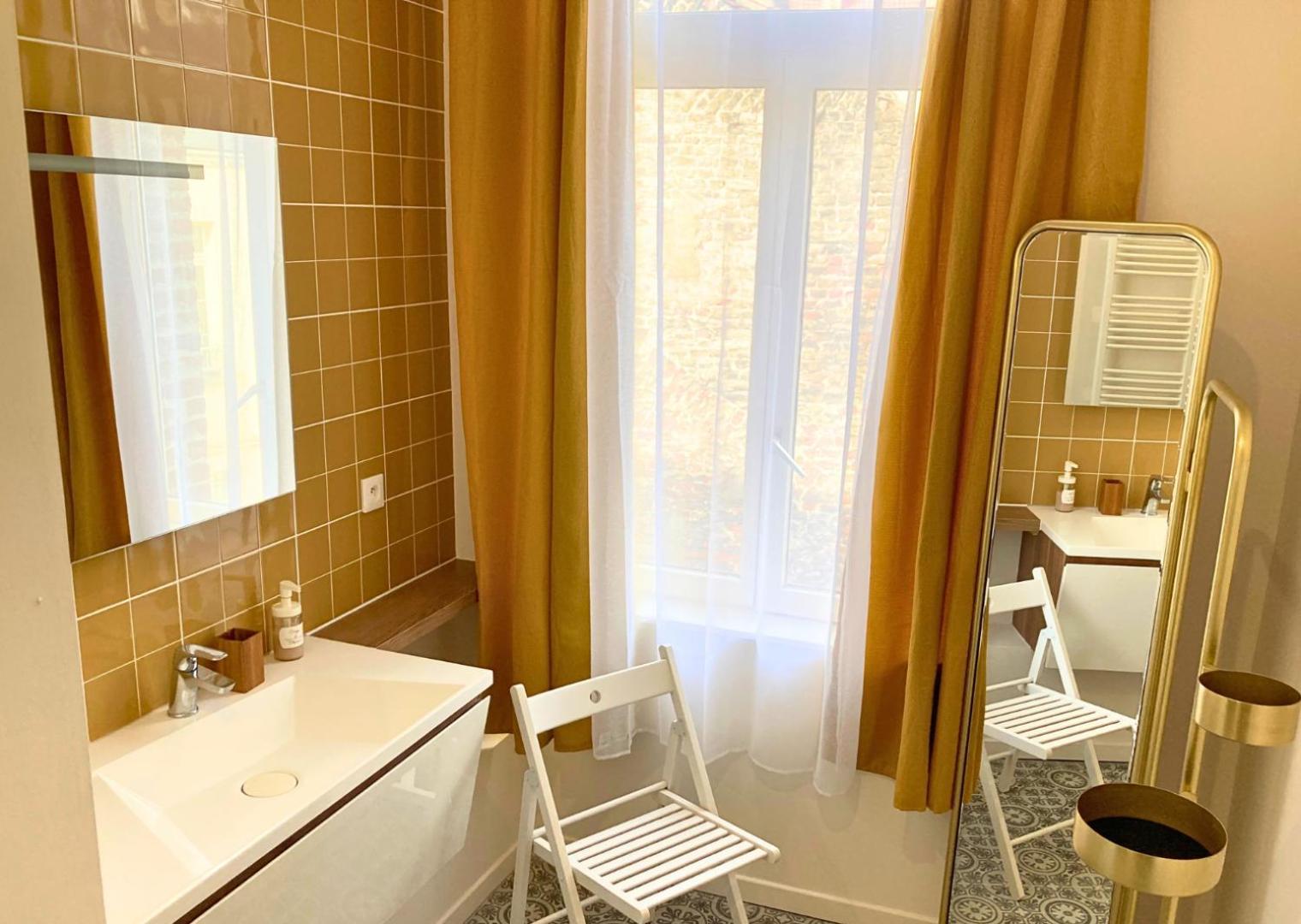 Le Bohemian Chic - 4 Chambres En Hypercentre De Saint-Omer, Ideal Pour Les Groupes Saint-Omer (Pas-de-Calais) Exteriér fotografie